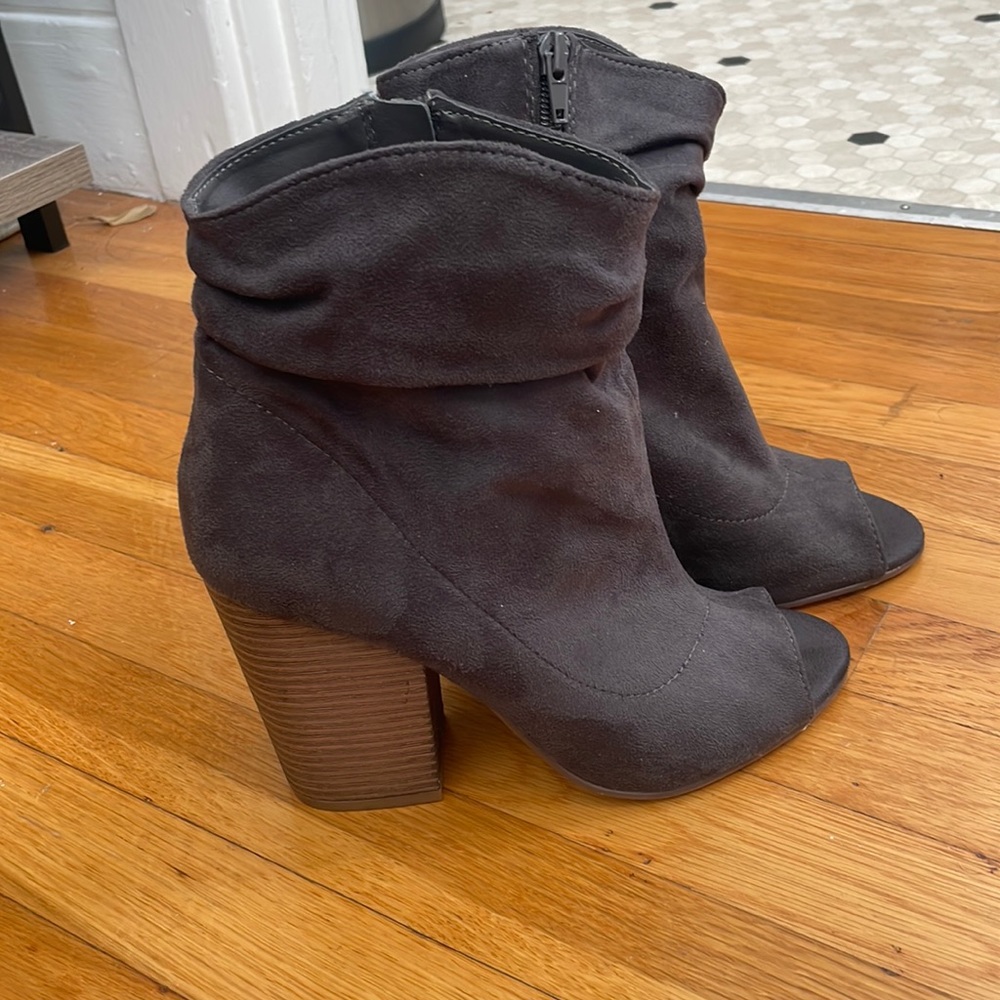 Indigo chunky peep toe heels